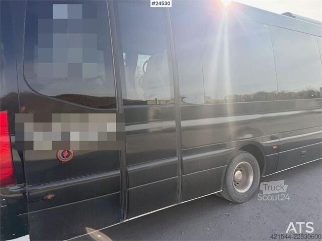 Minibus Mercedes-Benz Cento Bus Evolve with 31+1+1 seats and two sets of