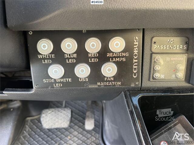 Minibus Mercedes-Benz Cento Bus Evolve with 31+1+1 seats and two sets of