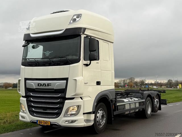 Alusta ja ohjaamo DAF XF 480 XF480.  10-2021