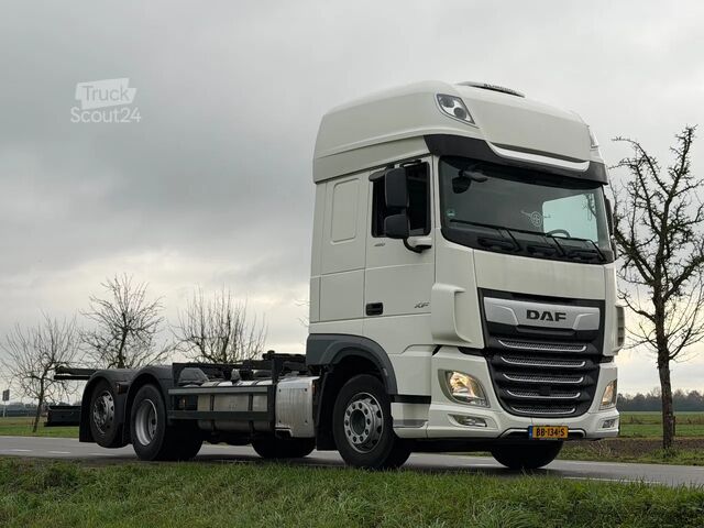 Alusta ja ohjaamo DAF XF 480 XF480.  10-2021
