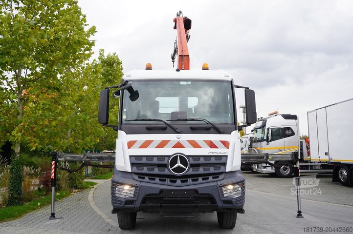 Широка страна с HDS Mercedes-Benz Arocs 1830 / Flatbed 16 EPAL / HDS Fassi