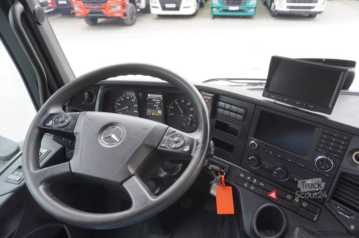 Широка страна с HDS Mercedes-Benz Arocs 1830 / Flatbed 16 EPAL / HDS Fassi