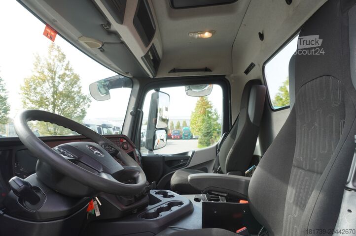 Плоска платформа с кран Mercedes-Benz Antos 2540 / Flatbed 15 EPAL/ Fassi F165