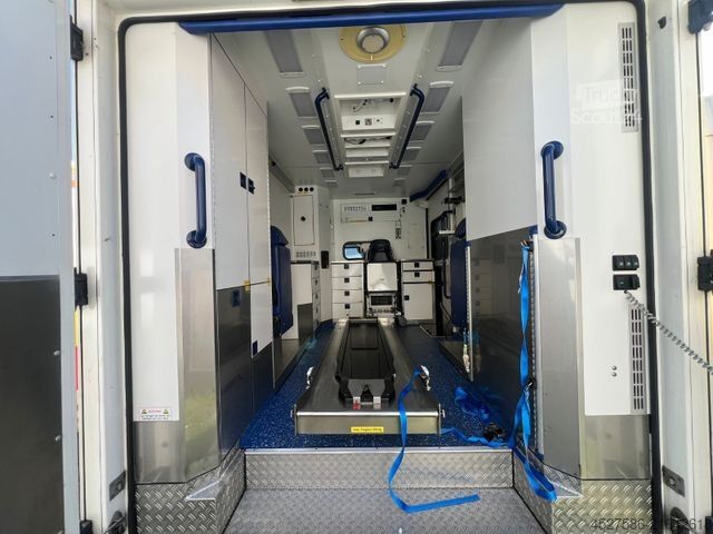 Пожарна кола MERCEDES-BENZ Sprinter II 516 *KTW/RTW/RETTUNGSFAHRZEUG*KOFFER