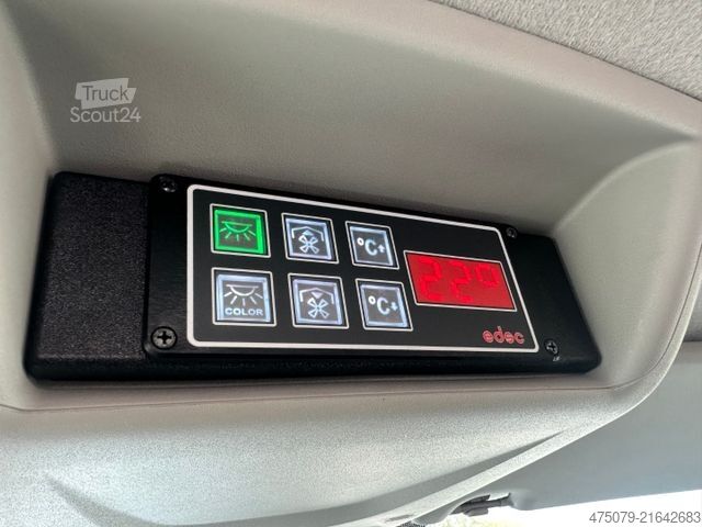 Vatrogasno vozilo FORD Transit Custom / Rettungswagen / Liege / KTW