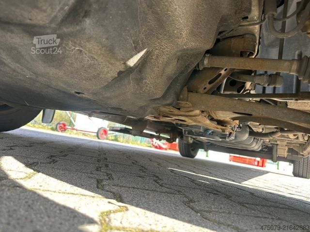 Vatrogasno vozilo FORD Transit Custom / Rettungswagen / Liege / KTW