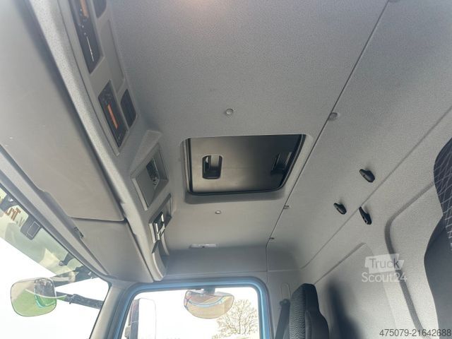 Furgon sa rashladnim sandukom MERCEDES-BENZ Atego 818 / Carrier 600 MT / LBW