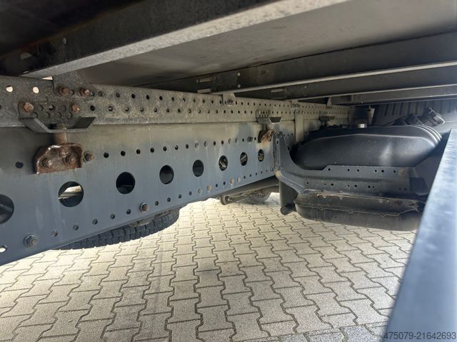 Kamion sa ravnom platformom i ceradom MERCEDES-BENZ Atego 1530 / LBW / Klima / Innenhöhe 2,8 m