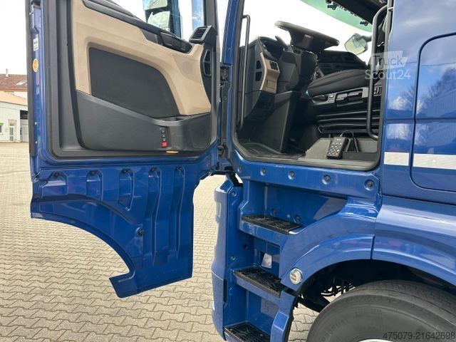 Kamion sa zamjenjivom nadogradnjom MAN TGX 26.510 / LBW