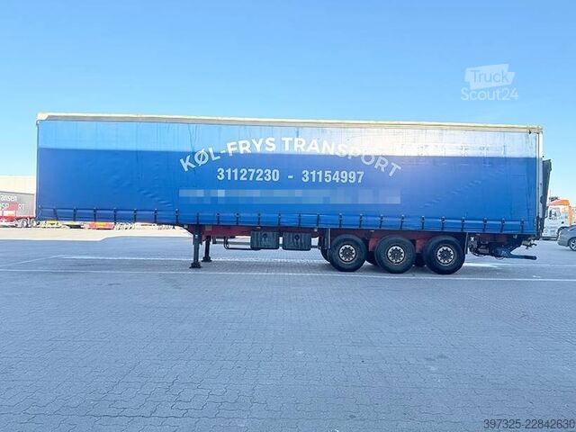 Liukuvat pressut Kel-Berg 3 axle Curtainsider / 3 achs Planenauflieger