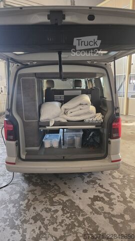 عربة التخييم Volkswagen California Océano 2022 | Automático | Techo elevable