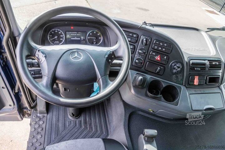 Standard-SZM MERCEDES ACTROS 1846 LS-MP3+HYDR.+ADR