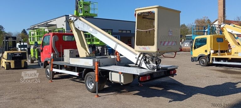 Furgoneta caja Nissan Cabstar Multitel 160 ALU DS - 16m