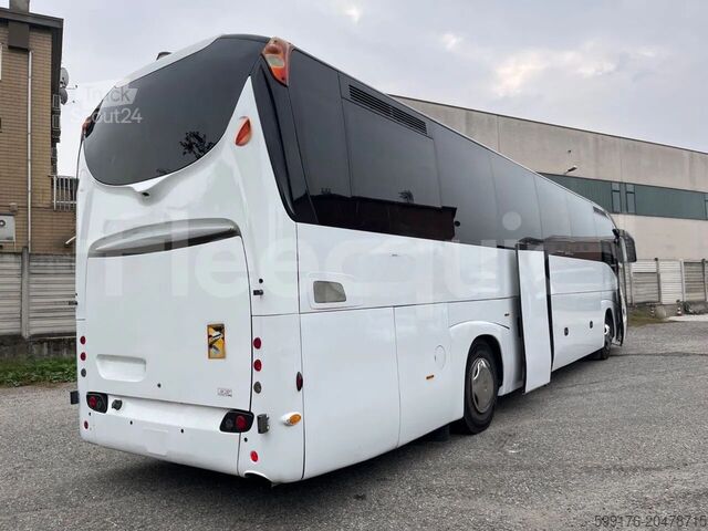 Autocar de turismo IVECO Magelys