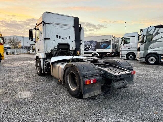 Standard-SZM Mercedes-Benz Actros 1851 Retarder/Euro6/Motor defekt !!!