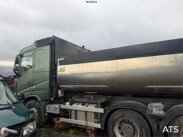 Ανατρεπόμενο φορτηγό Volvo FH540 6x2 tipper with underbody blade, snowplow mo