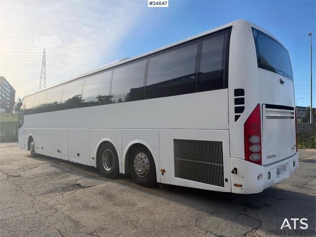 Autokar Volvo 9700H – 53 + 1 + 1 miejsc Volvo 9700H Coach – 53 + 1 + 1