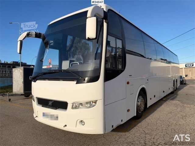 Autokar Volvo 9700H – 53 + 1 + 1 miejsc Volvo 9700H Coach – 53 + 1 + 1