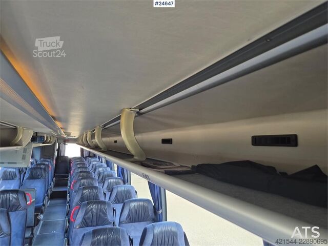 Autokar Volvo 9700H – 53 + 1 + 1 miejsc Volvo 9700H Coach – 53 + 1 + 1