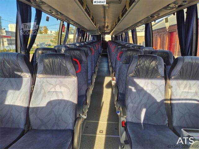 Autokar Volvo 9700H – 53 + 1 + 1 miejsc Volvo 9700H Coach – 53 + 1 + 1