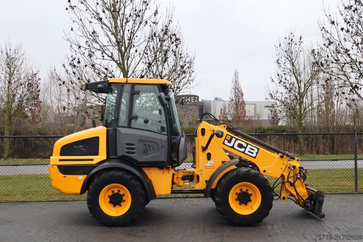 Nakladalnik JCB TM220 T4 A | QUICK COUPLER | RIDE CONTROL