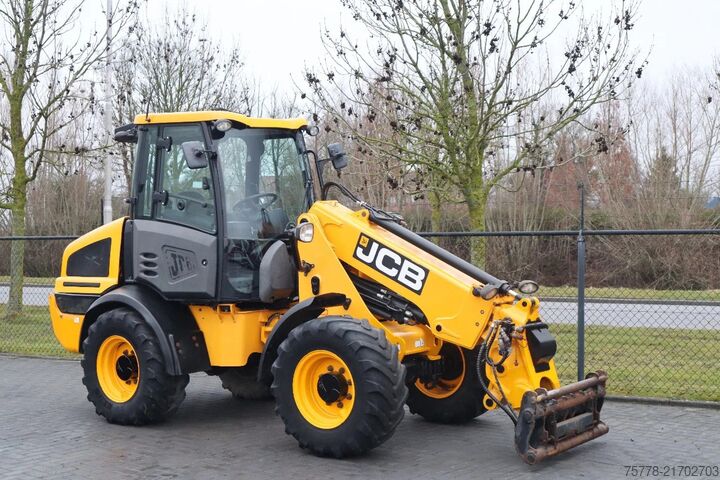 Nakladalnik JCB TM220 T4 A | QUICK COUPLER | RIDE CONTROL