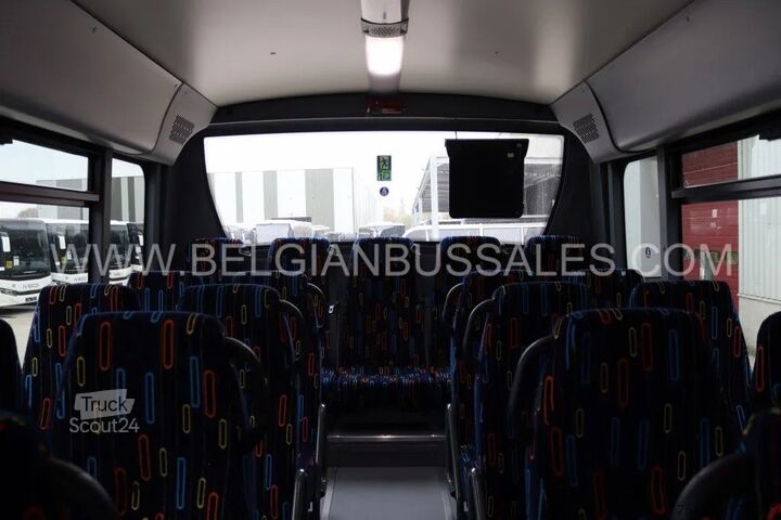 Intercitybus Iveco Crossway 13m Pop Light / Double middle door / N...