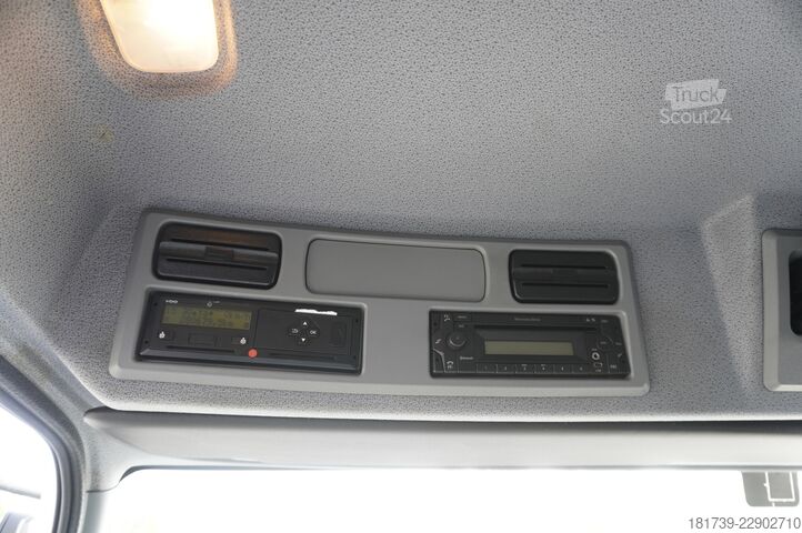  Mercedes-Benz Atego 1323 / Cazaux 17 EPAL refrigerator