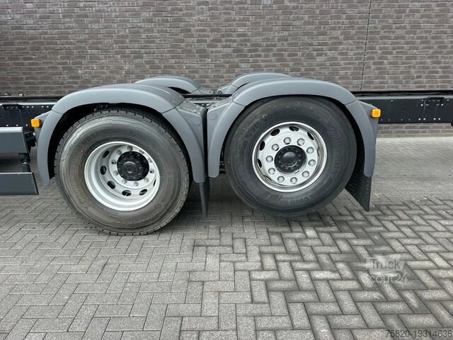 Chassis met cabine MAN TGS 26.520 6X2H-4 BL CH HYDRO DRIVE CHASSIS CAB...