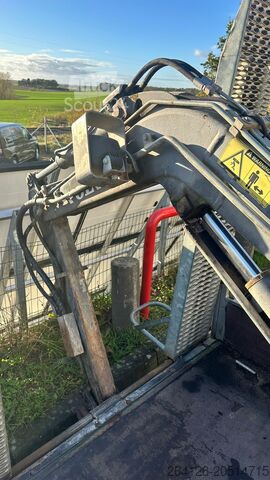 Mini-escavadora Volvo EC 15