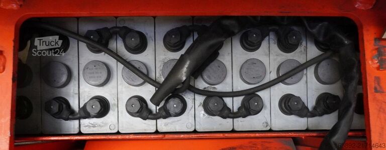 Wózek podnośnikowy ręczny Linde L 14 372-03