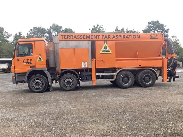 Véhicule aspirant Mercedes-Benz Actros 3241 K 8x4 2004 RSP ESE 32 / 7-2 Double Turbine