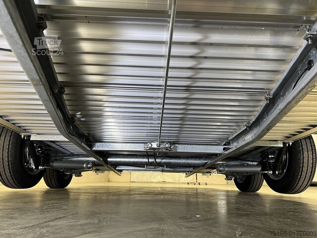 Skříňový přívěs Cheval Liberte Debon C700 Roadster  & Tür Kofferanhänger