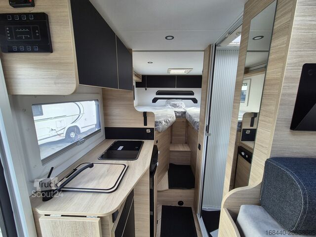Autorulotă semi-integrată CHAUSSON Teilintegriert S Sport Line S697 Arctic/Zubehör