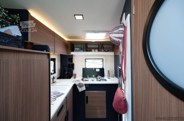 Félintegrált lakóautó RIMOR Sailer 56 Plus Automatik/Solar/Kamera/4.100kg