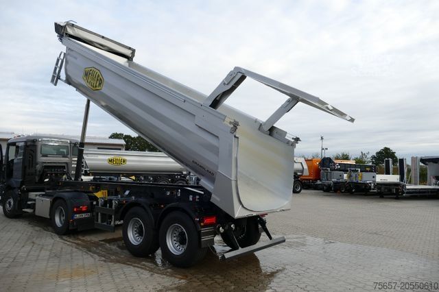 Semi-remorque benne MEILLER 3-achs Stahlm. mit E-Verdeck u. hydr. Heckklappe