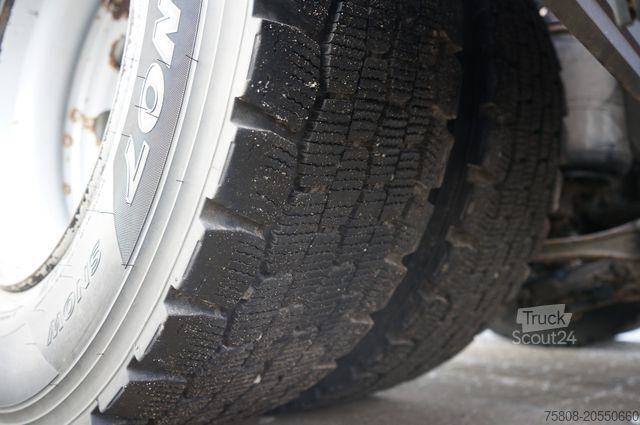 Haakarm vrachtwagen MAN TGS 18.500 Abroller HIAB XR72 CITY Navi LGS