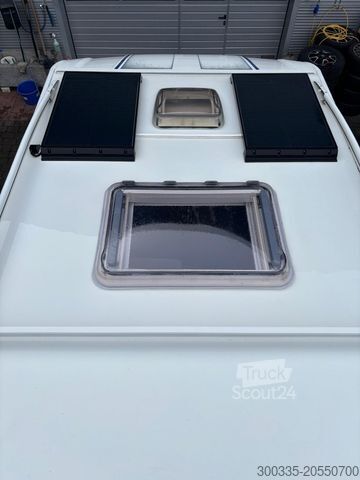 Integrated camper DETHLEFFS Advantage I 6571 B - Vollausstattung