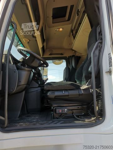 Camion cu platformă și prelată MERCEDES-BENZ 1845 Pritsche Plane