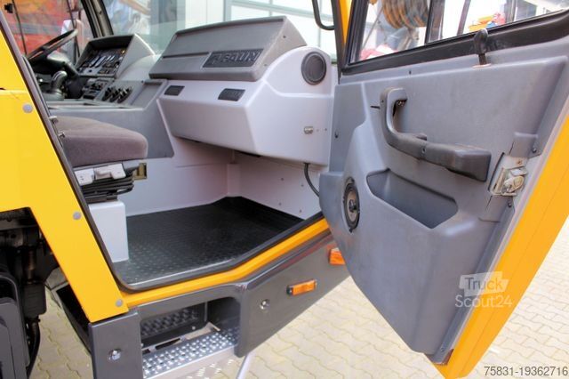 Kuorma-autoon asennettu nosturi FAUN Tadano FAUN ATF 90 G-4 8x6 Autokran + 20 tonnen