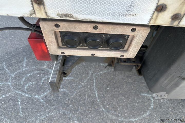 Tilpasset varevogn Mercedes-Benz 316 CDI HB Motor Neu / Swiss-Vehicle