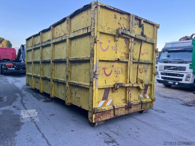Ролл-оф контейнер  CONTAINER SCARRABILE USATO A CIELO APERTO