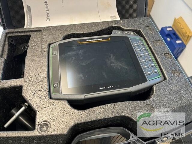 Növényvédőszer-permetező Amazone UX 8601 SUPER