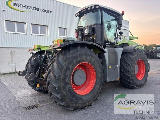 Traktor Claas XERION 4500 TRAC VC