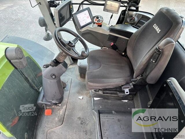 Traktor Claas XERION 4500 TRAC VC