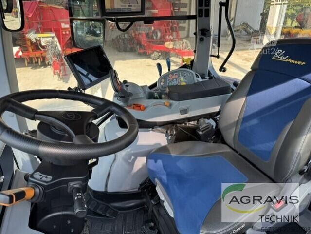 Traktori New Holland T 5.140 DYNAMIC COMMAND