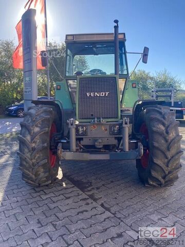 Traktor Fendt FAVORIT 611 LS