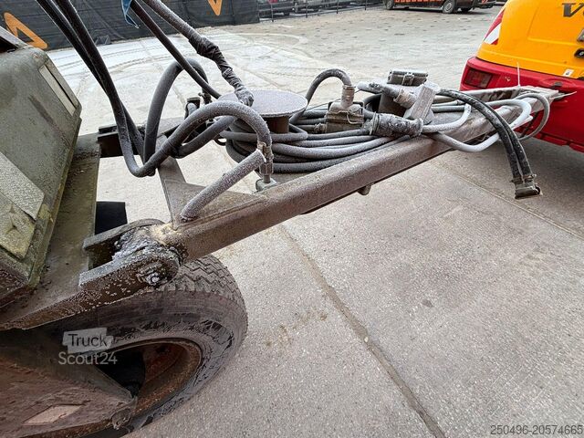 Fejemaskine  SCHÖRLING P17FV BROOM / BLOWER / 3053 HOURS