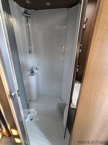 Integrovaný karavan KNAUS VAN I 650 MEG Automatik, AHK, Solar