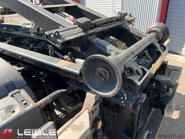Roll-off tipper truck MAN TGS 26.470 6x2-4BL*Hyva Haken*149 TKM*Kamera*